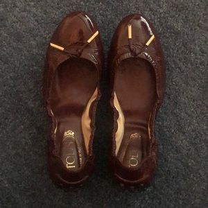 Tods Burgundy Flats